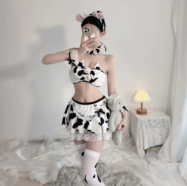 Cute cow uniform   AN0523