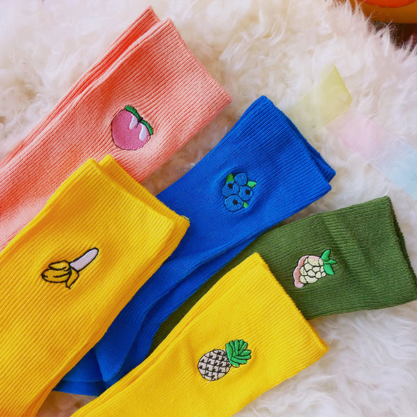 College style fruit pattern embroidered cotton socks yc23323