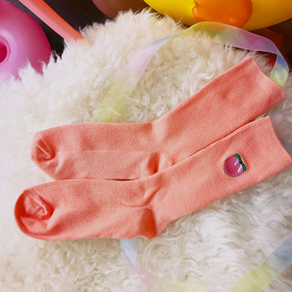College style fruit pattern embroidered cotton socks yc23323