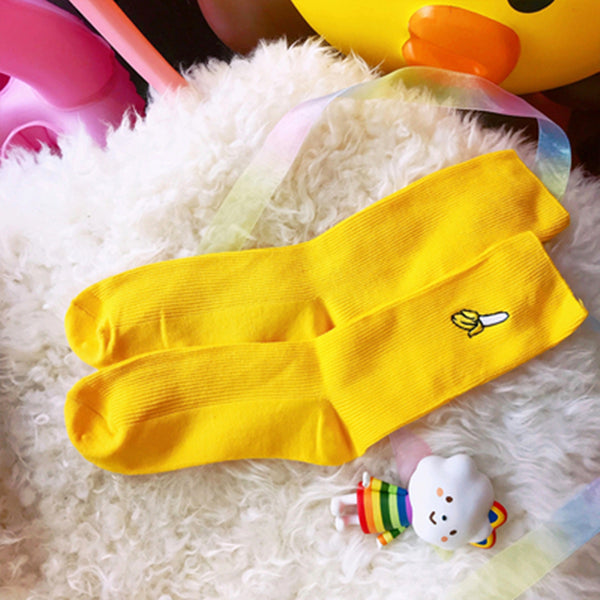 College style fruit pattern embroidered cotton socks yc23323