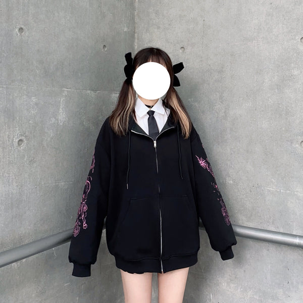 Black embroidered hooded top YC24479