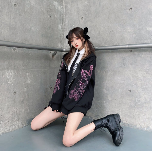 Black embroidered hooded top YC24479