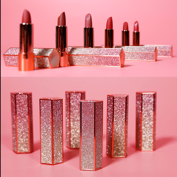 Chinese retro style small gold lipstick   YC21250