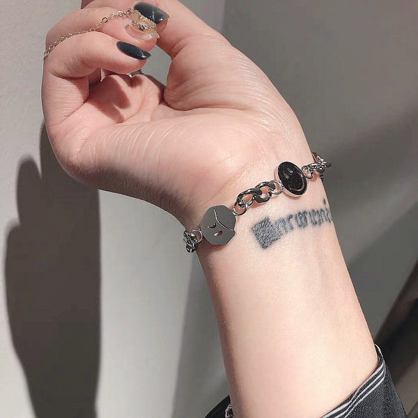 Hip hop smiley couple bracelet yc22686