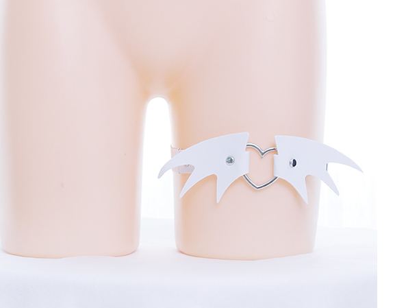 Harajuku leather bat love heart ring YC20188