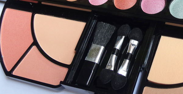 Makeup pearlescent eye shadow tray  YC21251