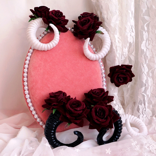 Lolita Rose Croissant Hair Clip yc22282