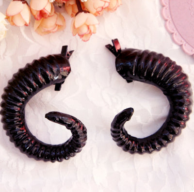Lolita Rose Croissant Hair Clip yc22282